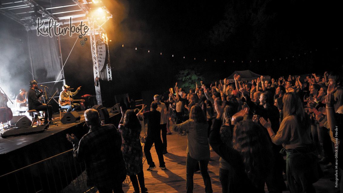 11. September | Django3000